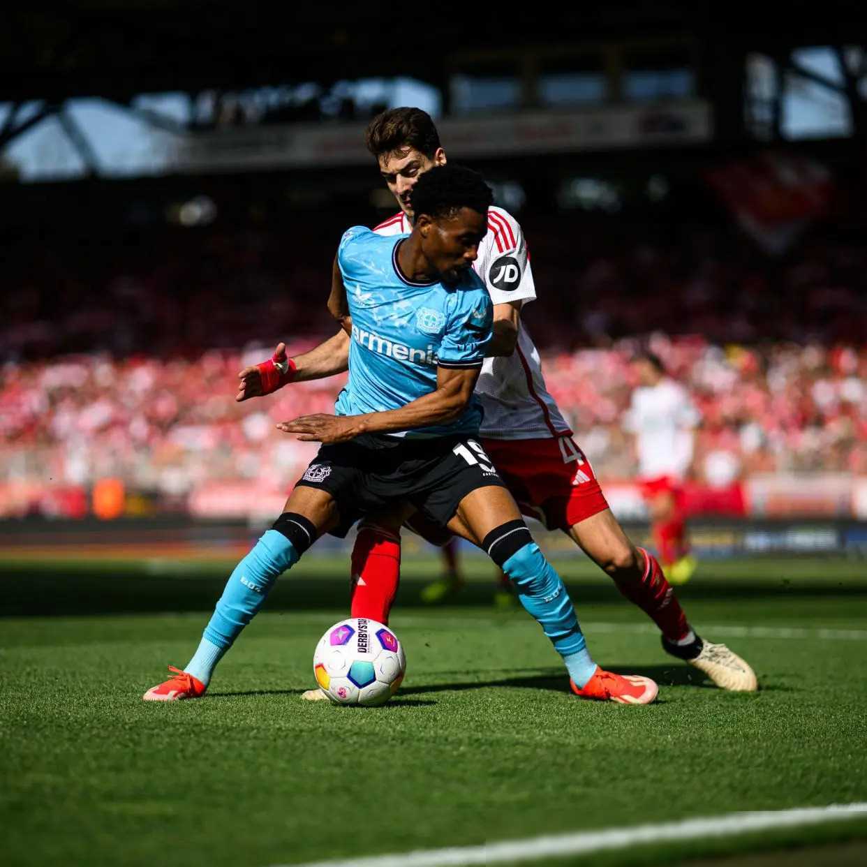 法拉利轻取迈凯伦，阿隆索带队取胜