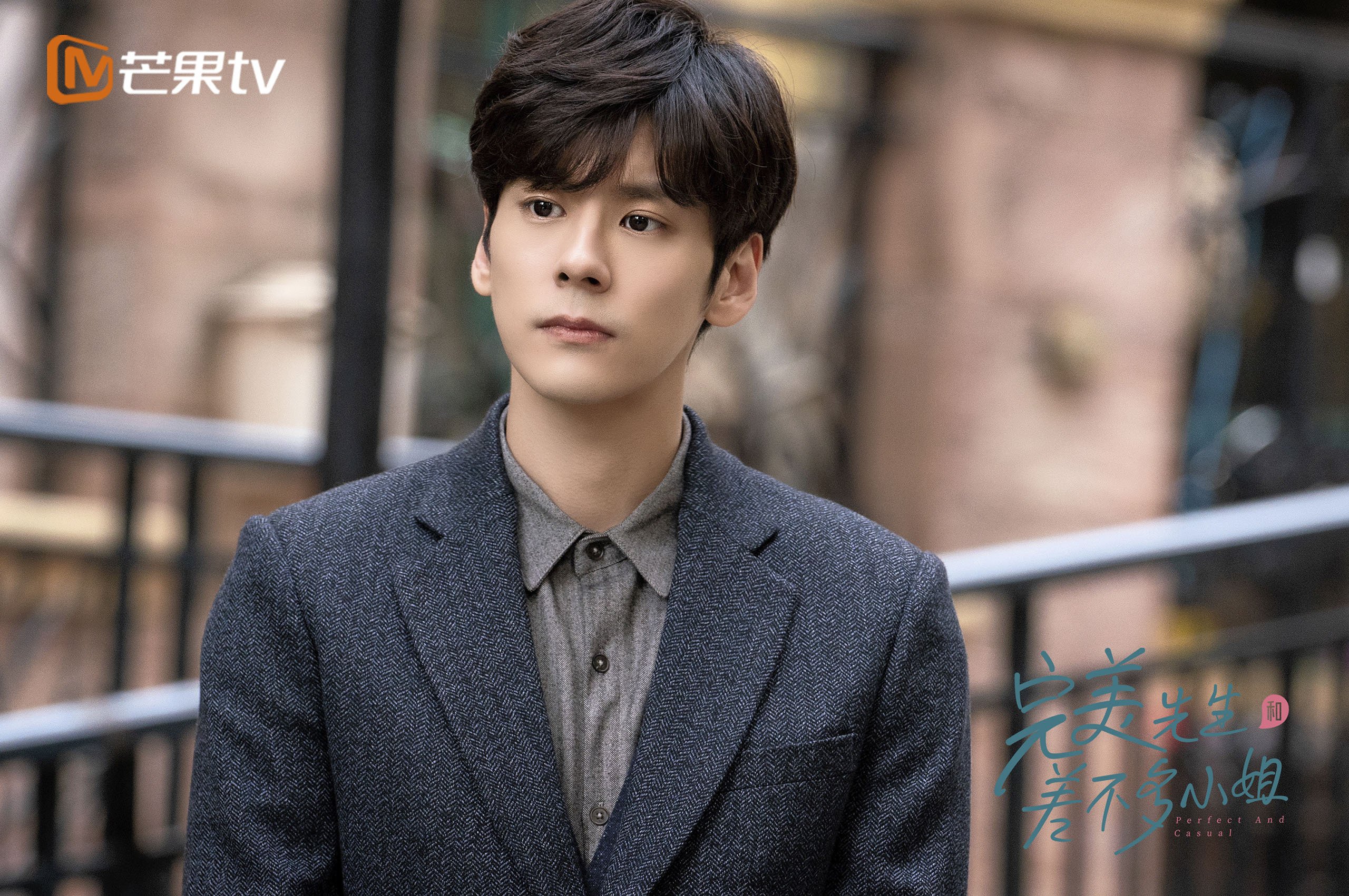 颠覆与旗帜，从洪都拉斯轻取尤文，到姆巴佩在2026接管比赛—足球世界秩序的重塑